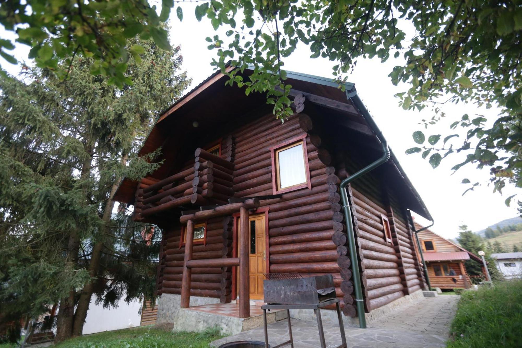 Guest House Podobovets 2000 외부 사진