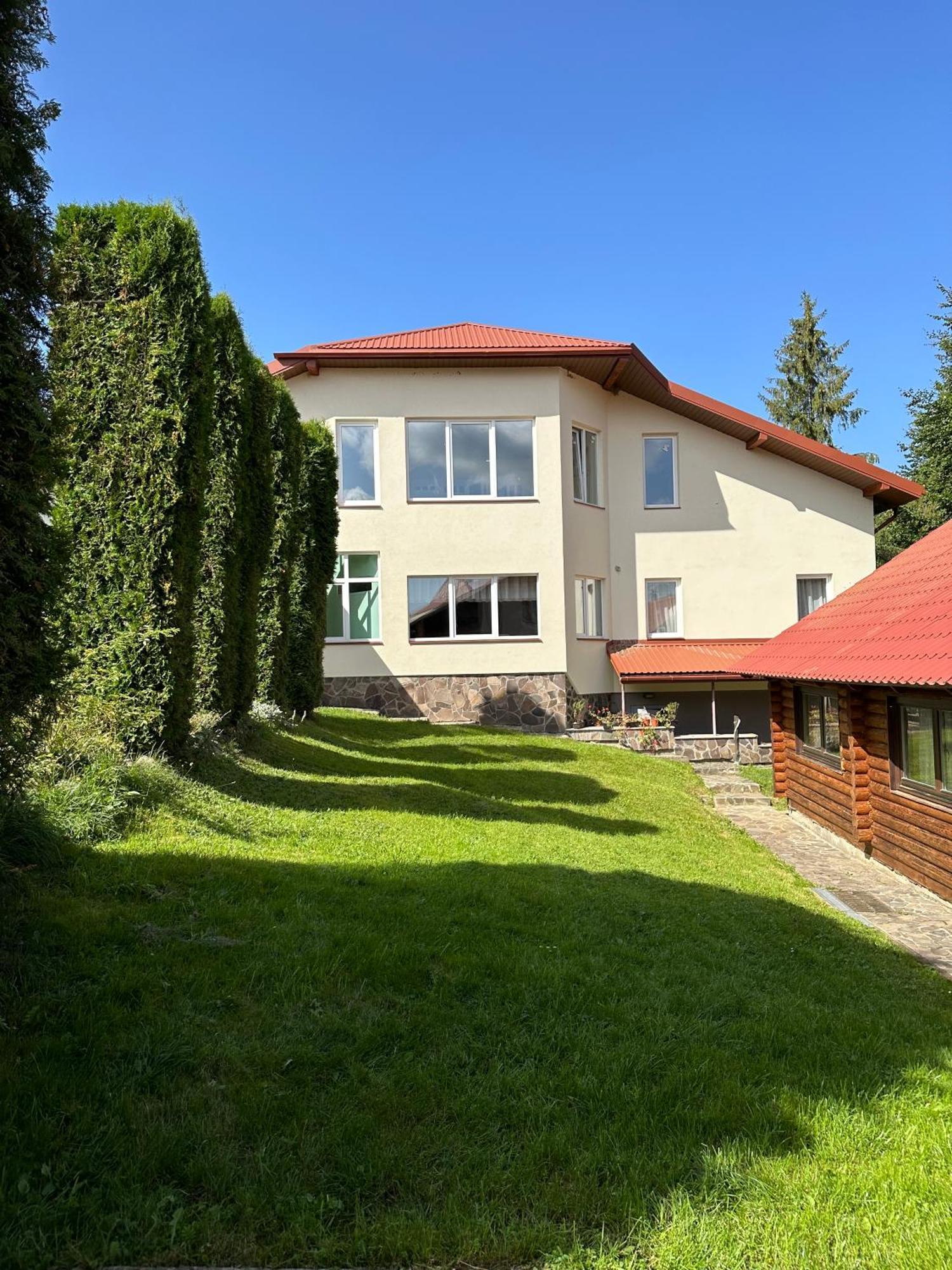 Guest House Podobovets 2000 외부 사진