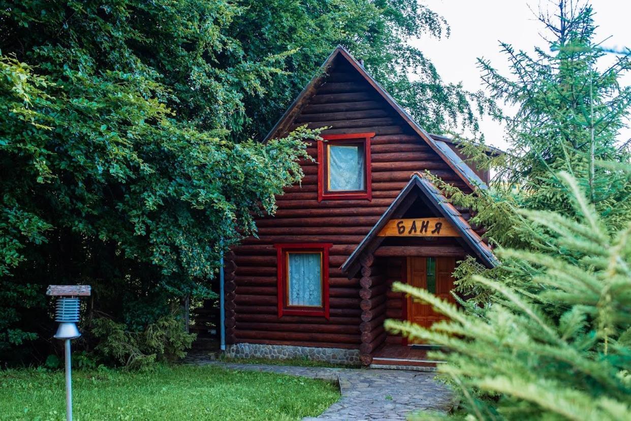 Guest House Podobovets 2000 외부 사진